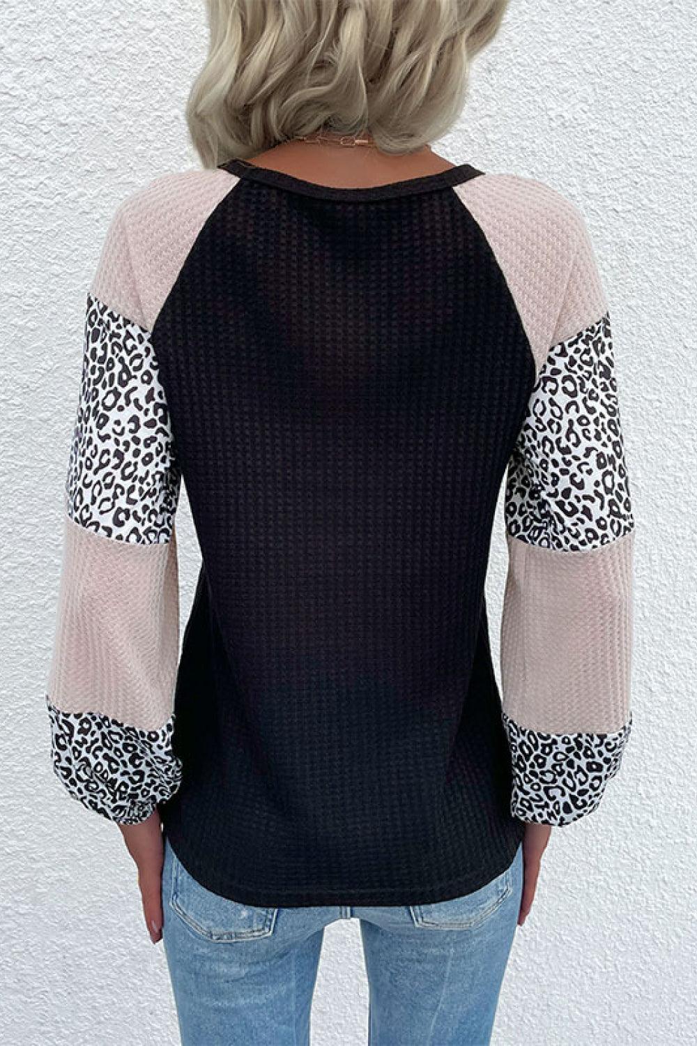 Contrast Leopard Print Waffle Knit Tee - La Pink